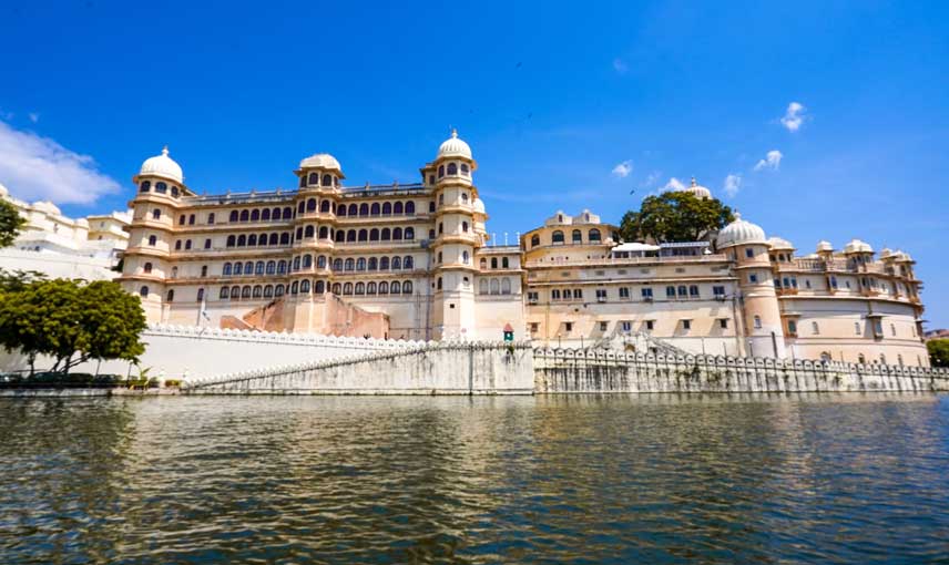 4-Day Private Golden Triangle: